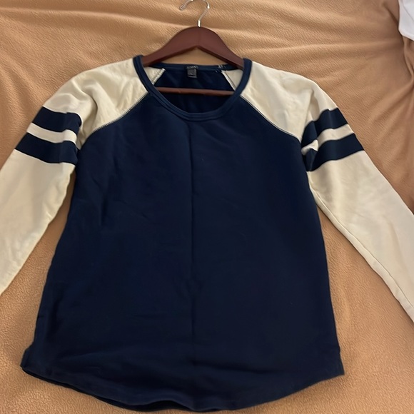 Varsity sweatshirt - Picture 3 of 7